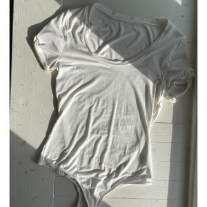 Boutique Short Sleeve Scoop Neck Body Suit